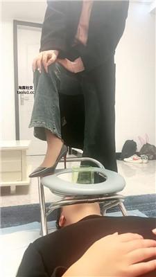 【绯闻王妃】白领S高跟踩虐/赏赐圣水/骑马揪耳朵 bf49894