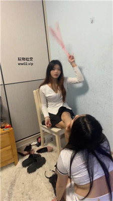 【沐沐大大】母畜-下课让室友舔臭脚/滴蜡鞭打 bf49990