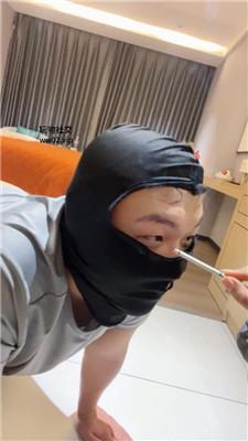 【萱萱子】吃烟灰/舔脏运动鞋/鞭打sp bf47016