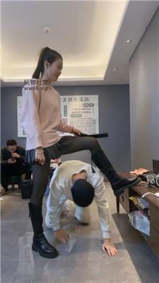 【狗哥】舔脏靴子/脚耳光/坐脸窒息/毁容式踩脸 bf47556