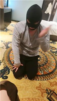 【于少奶奶】自己抽耳光/长靴转胯鞭打/踩踏/嘴喂水 JS241130-37