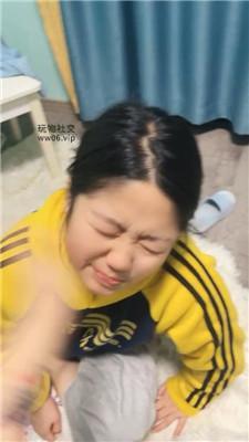 【白兔】闺蜜伺候我下课回家 JS241202-13