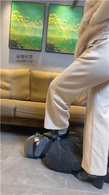 【猴歌】靴子碾压踩踏胯下辱 JS241202-15