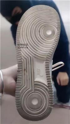 【奇了怪了】脏鞋白袜气味辱/踢踹踩 bf47805