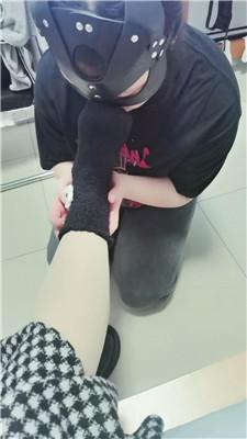 【璃茉老师】母畜-跪舔原味毛巾袜/伺候沐足/骨头口塞 JS241216-7