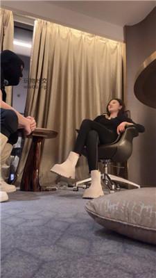 【车模尹】强制闻原味鞋袜/踩踏喂口水 bf48336