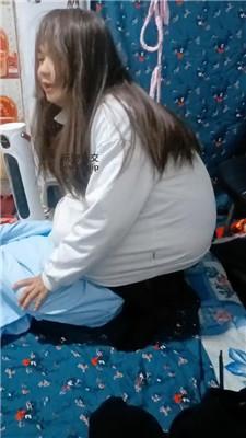 【伪娘和人妻】吊绑强迫舔脚/滴蜡蓬头垢面狗 JS241228-6