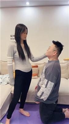 【埋汰】瑜伽裤女神玉足踢踹 JS250104-55