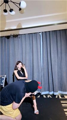 【艾琳175】做长腿女明星的奴隶初体验 bf49072