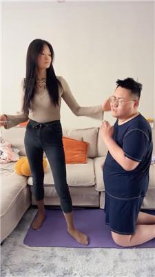 【埋汰】牛仔裤坐脸/原味棉袜脚踩虐 JS250109-31