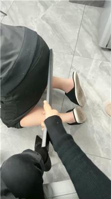 【梦露】男友下跪陪我直播 JS250111-22