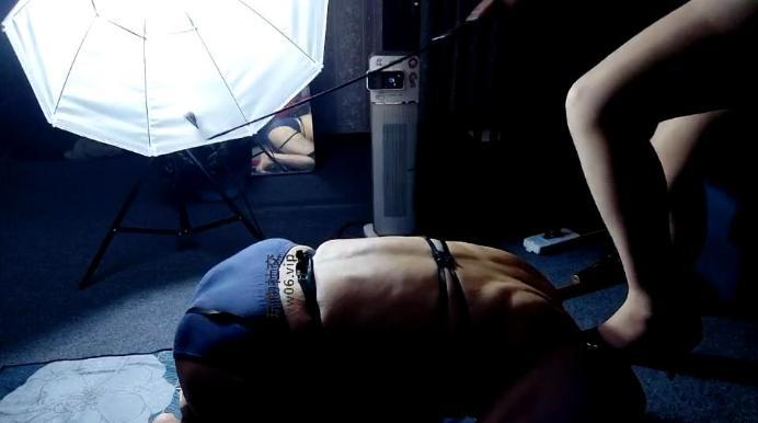 【清莹】丝巾裹头-高跟碾压踩虐 JS250119-39