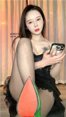 【熙熙】橱窗里都是福利    250203-21