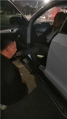 【沐颜】户外-女司机用脚惩罚乘客 JS250211-11