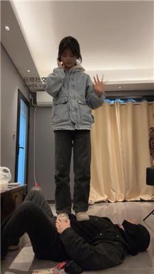 【素人挖掘机】学生主脏鞋棉袜首调-骑马转胯狗爬 bf50260