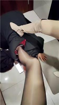 【回眸sama】姐妹花刑房高跟虐继父【双视角版】JS250218-22