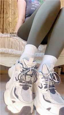 【茹雪】香水超暴力粗口炸    250220-17