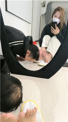 【夏媛】镜前玉足狂舔 JS250305-14