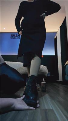 【柔儿】喂食浓痰呕吐物/短靴踩【完整版】 JS250308-24