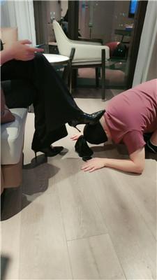 【花主】肉丝酸臭脚丫碾压喂食 JS250311-7