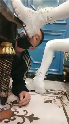 【文文文】KTV-素人S-短靴白棉袜虐 JS250404-30