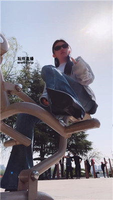 【古筝少女】户外健身器材    250403-1