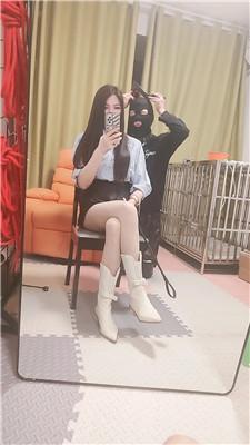 【于少奶奶】镜前羞辱-短靴诱惑/头顶脏鞋 JS250416-7