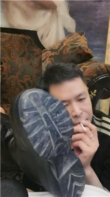 【文文文文】脏鞋底-超味黑棉袜羞辱 JS250426-26