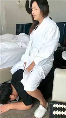 【普西】伺候主人起床-赏赐晨尿 JS250604-40