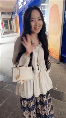 【素人抽水机】揪耳朵抽耳光-踩踏 bf54408