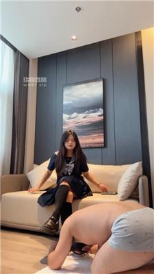 【子熙】日系小主-皮鞋及膝袜踩贱奴 bf54589