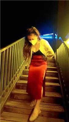 【七叔】户外遛母畜 JS250626-13