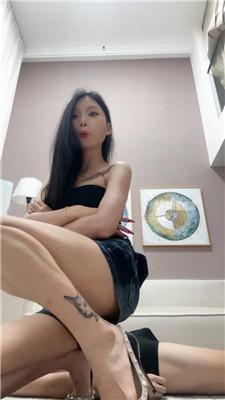 【万万】骑马舔脚丫-强制滴蜡【双视角版】 bf56199