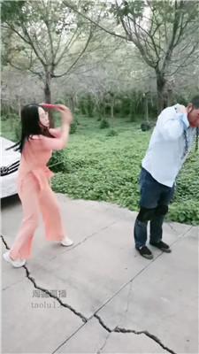 【白兰地】贱狗拉人力车 JS250915-27