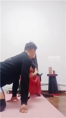 【兰姐】高跟肉丝脚玩虐 JS250918-16