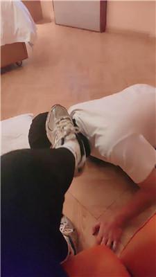 【美娜格格】健身女神超臭原味袜辱 JS250919-36