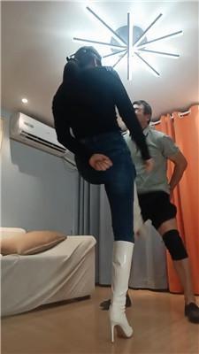 【晨颜】白皮靴重度踢裆计划【双视角版】 JS251005-37