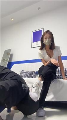 【妙妙】纹身小妹运动后鞋袜辱【双视角版】JS251006-36