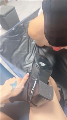 【凤主大人】高跟皮鞋黑棉袜踩骚奴 JS251016-30