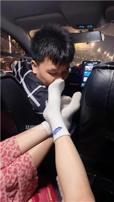 【不知名】出门夜宵打车偶遇前男友 JS251025-25