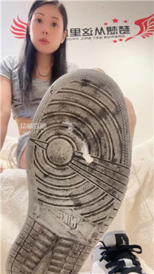 【猫咪大大】脏鞋底炸    251101-12