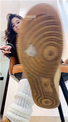 【布丁】黑丝炸J    251111-5