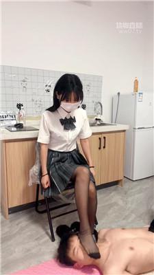 【阳yang酱】JK小主黑丝踩喂食 bf59429