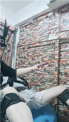 【妖月】寂寞少妇的脚下奴[下] JS251213-10