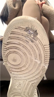 【希希sama】白袜裸足    251219-26