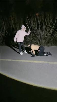 【梦幻大大】户外遛狗公开处刑 JS251226-10