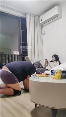 【暴力柚子】圈养胖狗的一天 JS251229-47