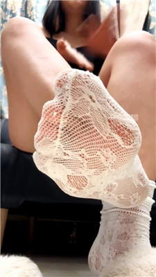 【嘉一】偷窥脚底被发现后    260112-11