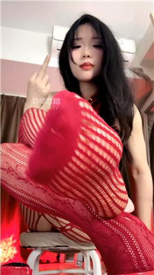 【母狗妈妈】开叉旗袍寸止憋J    260116-14